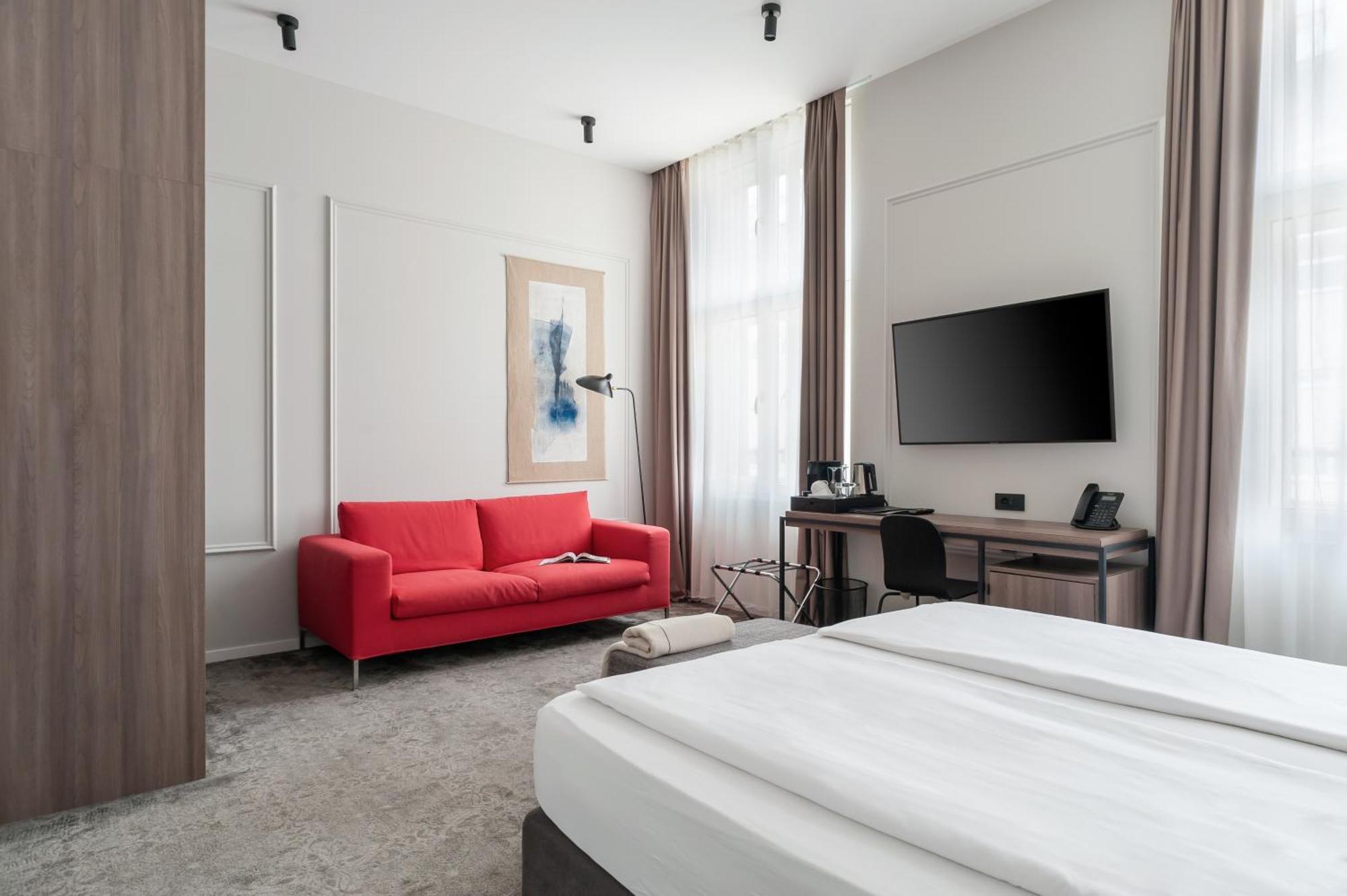 Manda Heritage Hotel 3*